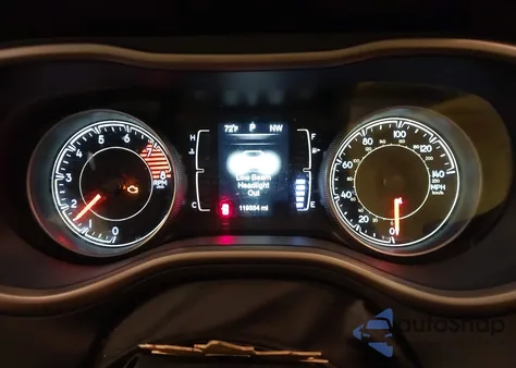 2016 Jeep Cherokee Latitude из США, поврежденный, VIN 1C4PJMCS5GW308983